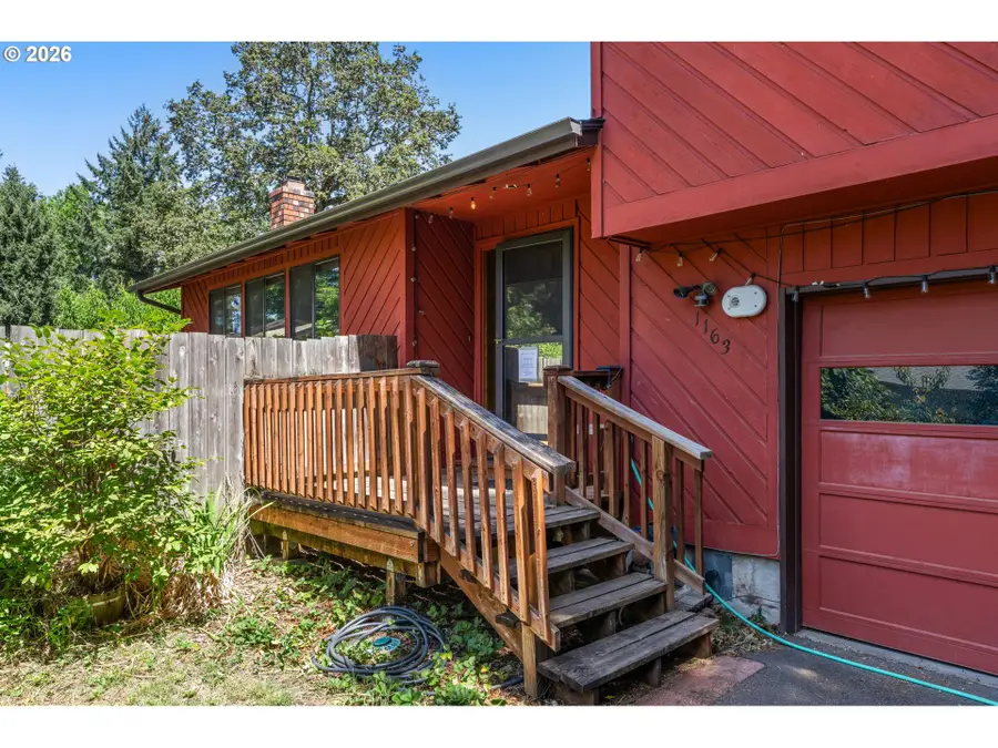 1163 Fir Acres Dr, Eugene, OR 97401 - #2