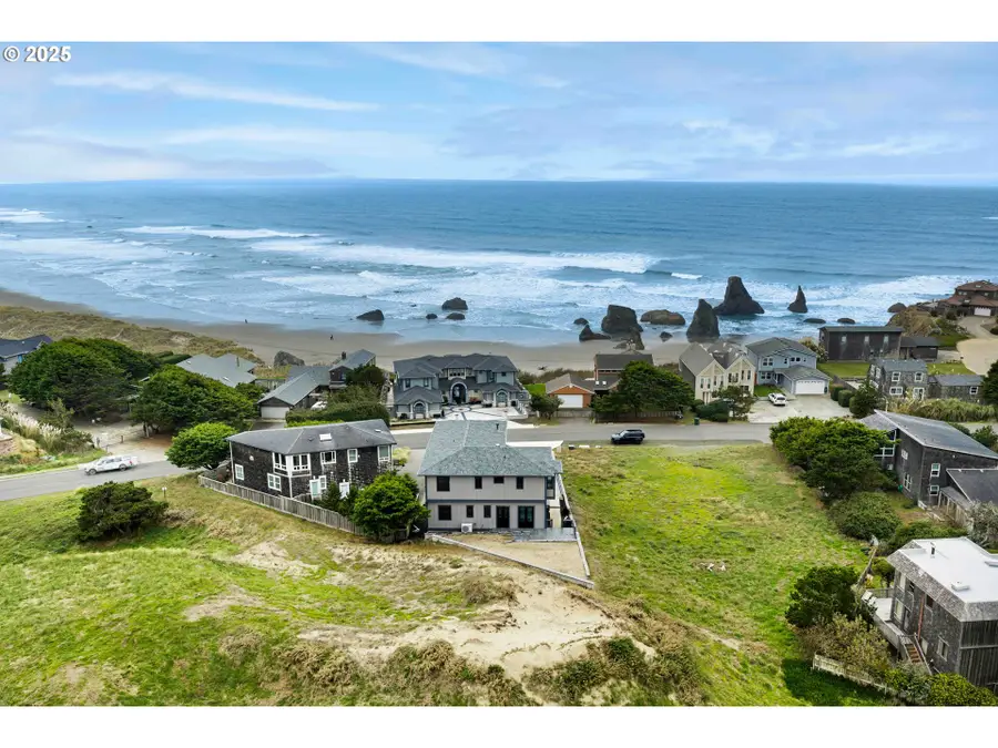 2485 Beach Loop Dr, Bandon, OR 97411 - Image #2