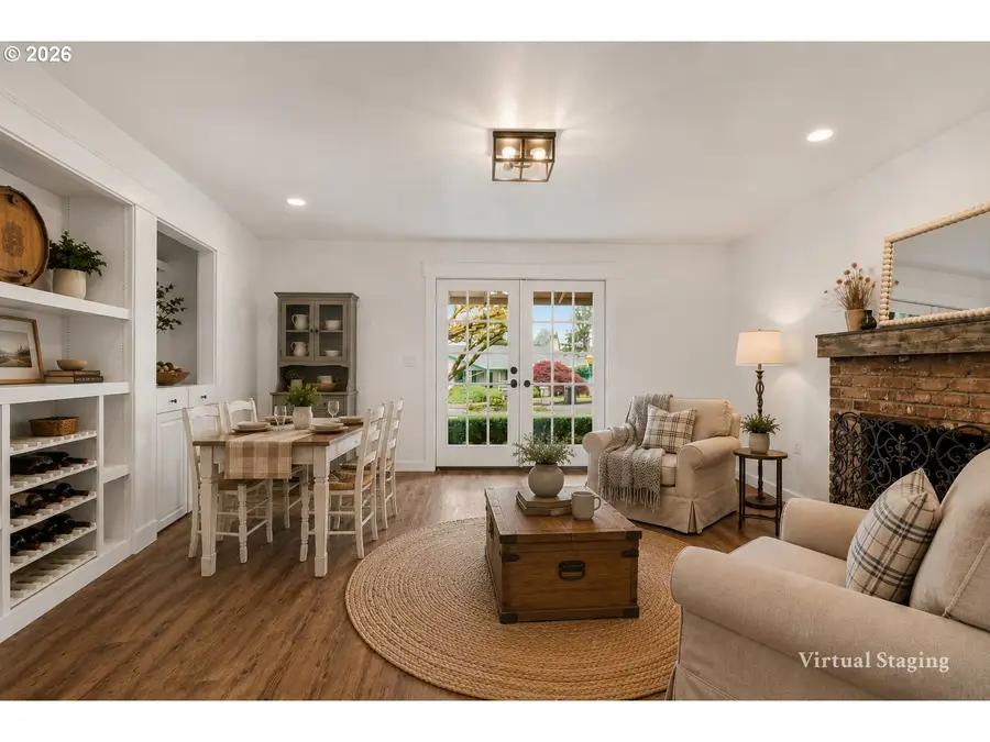 11950 SW King George Dr, King City, OR 97224 - #3