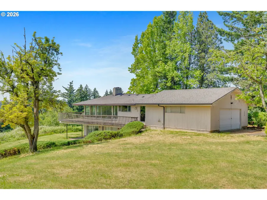 29620 E Woodard Rd, Troutdale, OR 97060 - #2