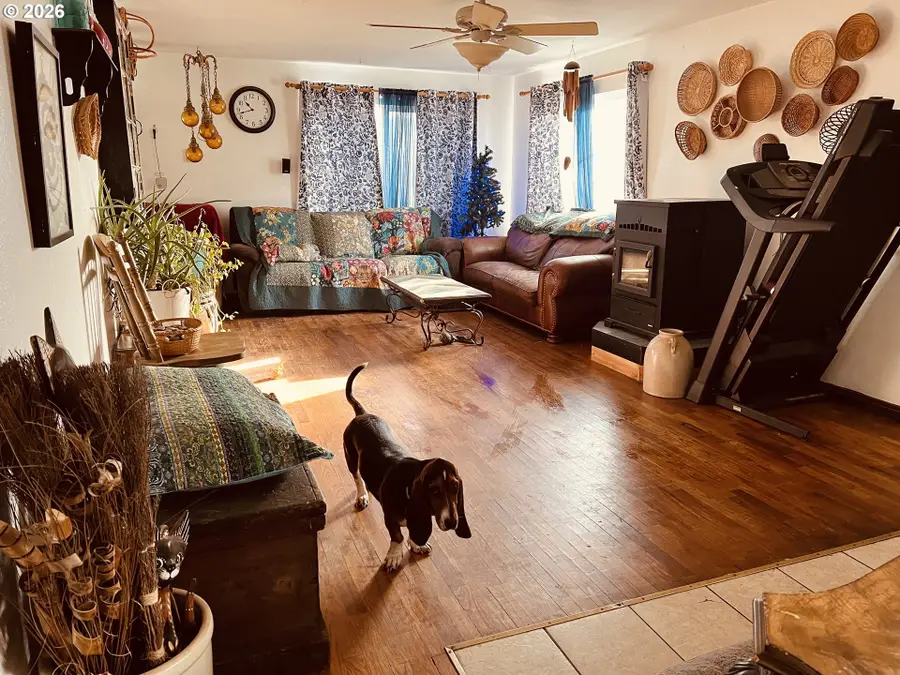 521 N Birch St, Coquille, OR 97423 - #3