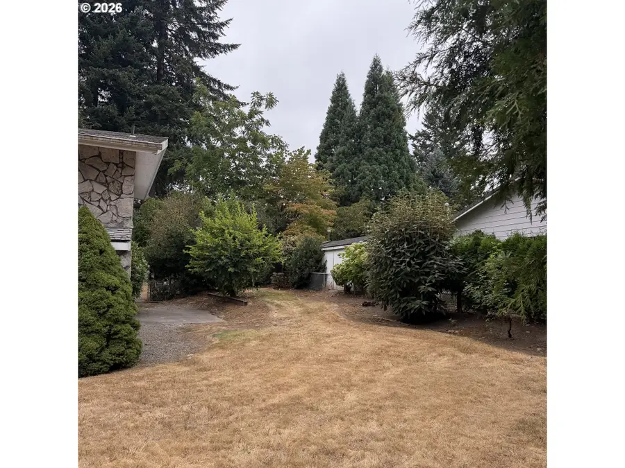 559 NE 167th Pl, Portland, OR 97230 - #2