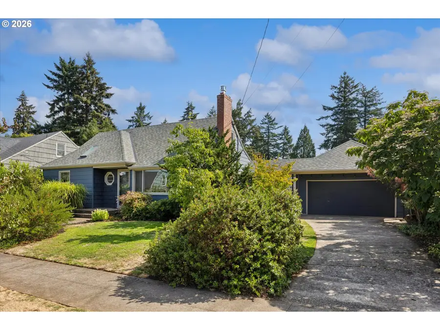 4040 NE Cesar E Chavez Blvd, Portland, OR 97212 - #2