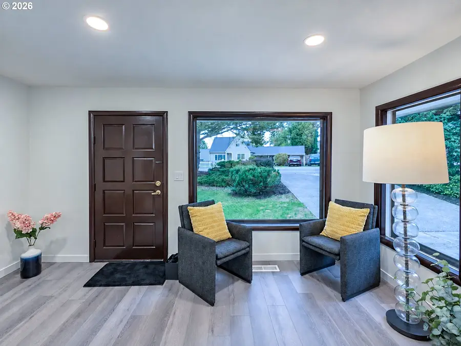 11425 SW Greenburg Rd, Tigard, OR 97223 - #3