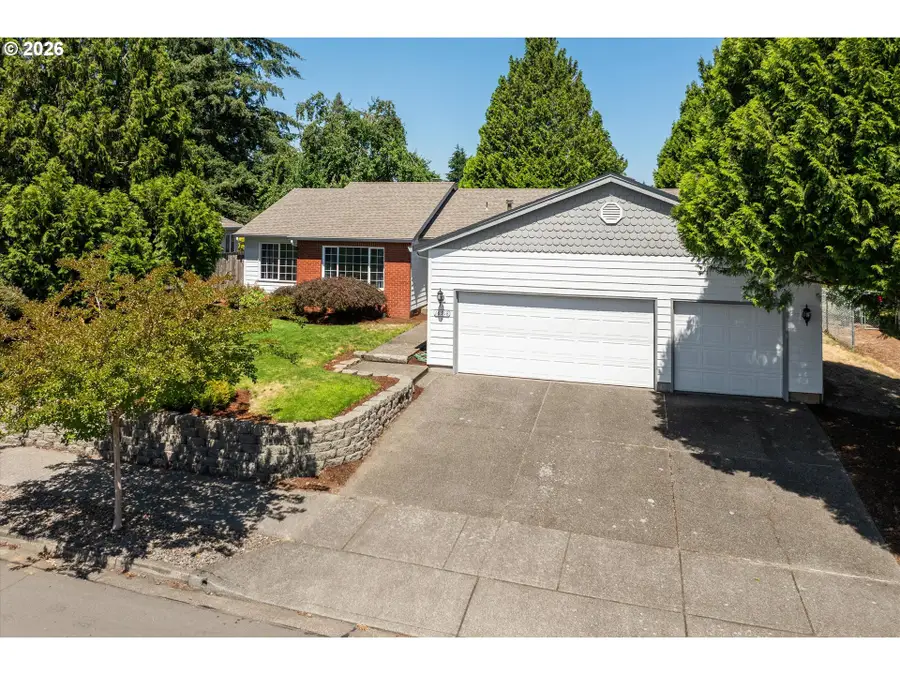 18918 Highland Dr, Oregon City, OR 97045 - #3