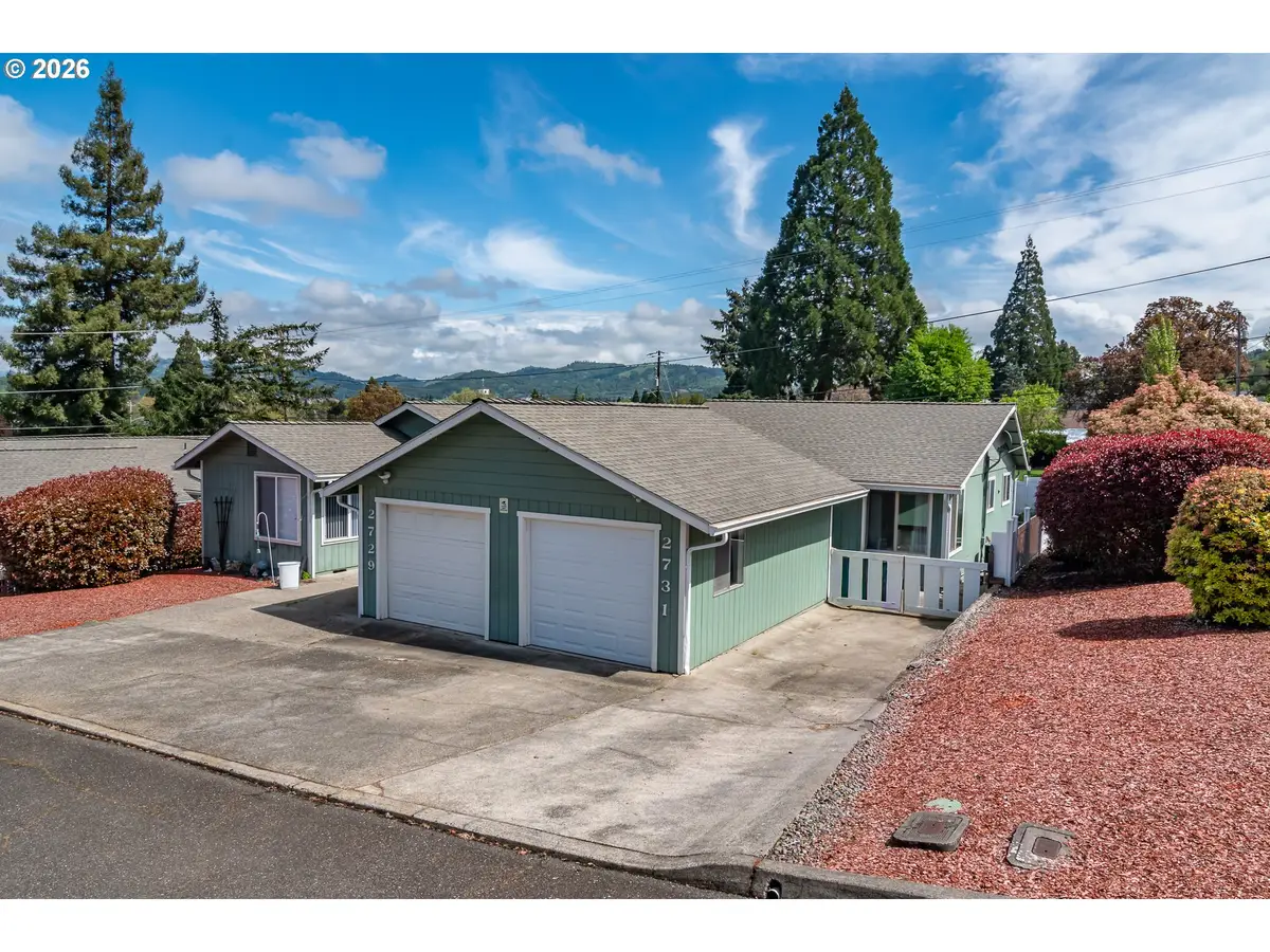 2731 W Lorraine Ave, Roseburg, OR 97471 - #1
