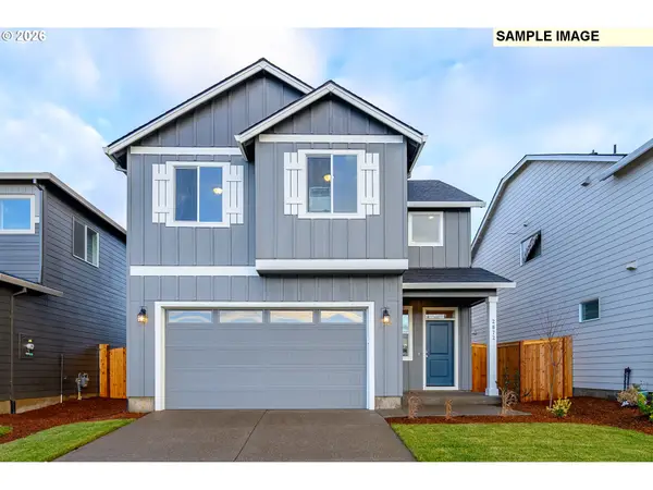 2713 NE Claire Rd #204, Estacada, OR 97023