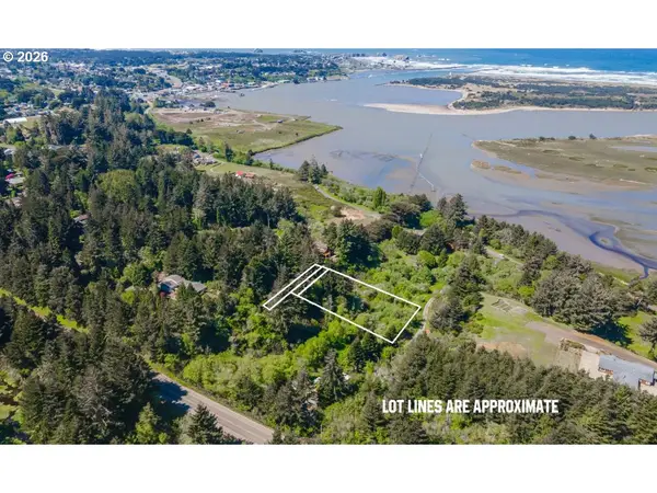 Cody Rd, Bandon, OR 97411