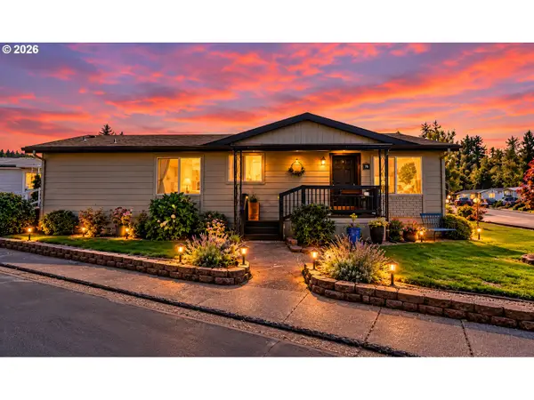658 S 57th St #78, Springfield, OR 97478