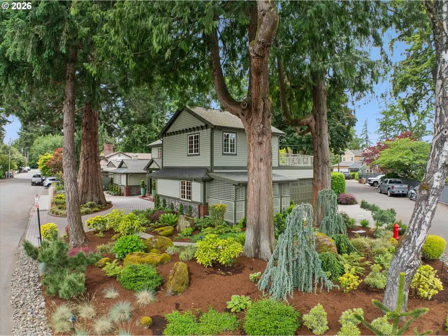 16686 Maple Cir, Lake Oswego, OR 97034 - #3