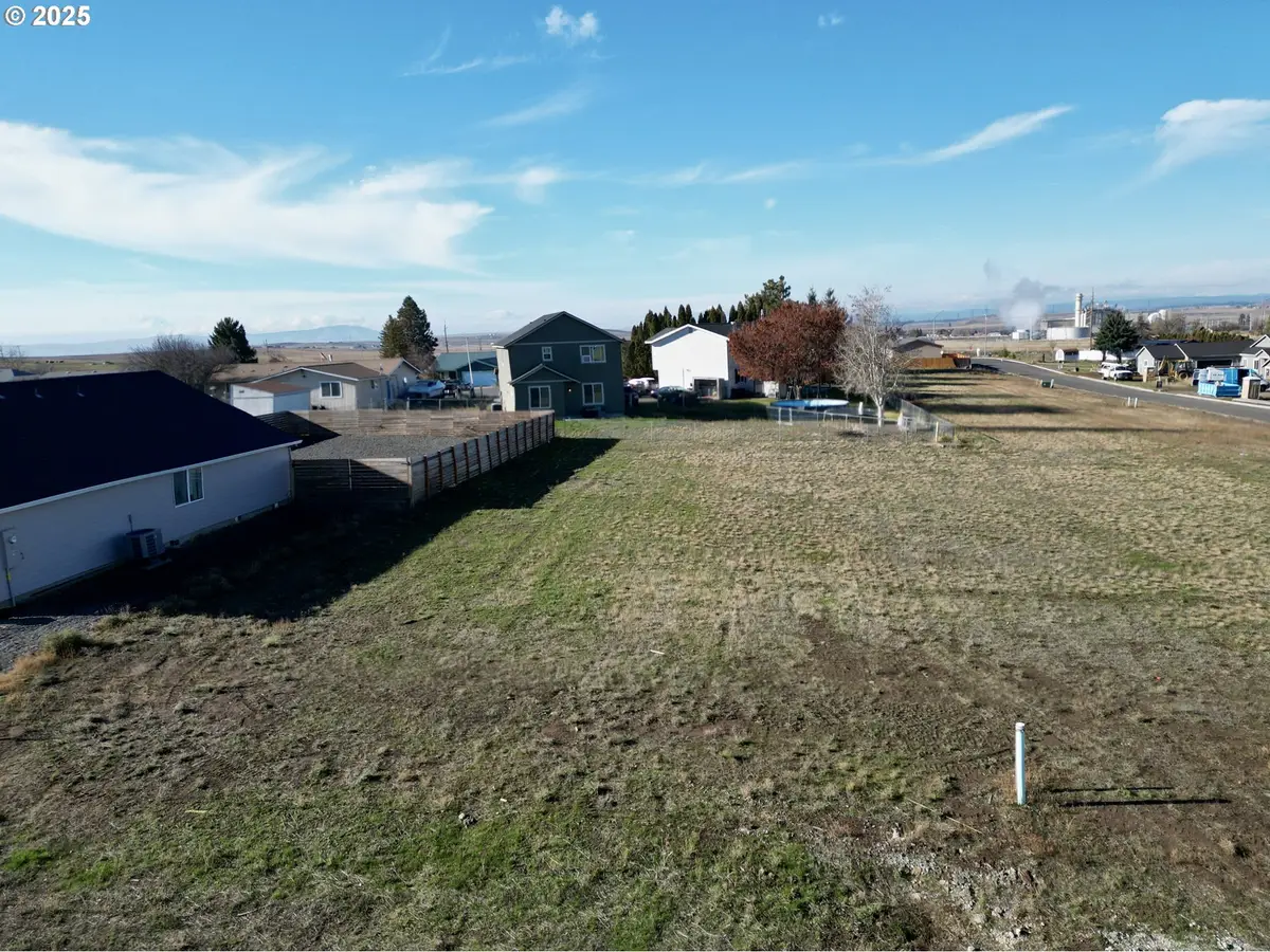 102 Highland Court, Goldendale, WA 98620 - Image #1