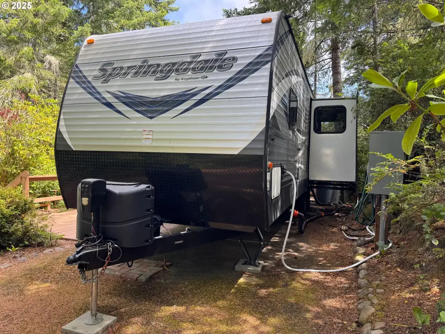 248 Horseshoe Bend, Florence, OR 97439 - #3