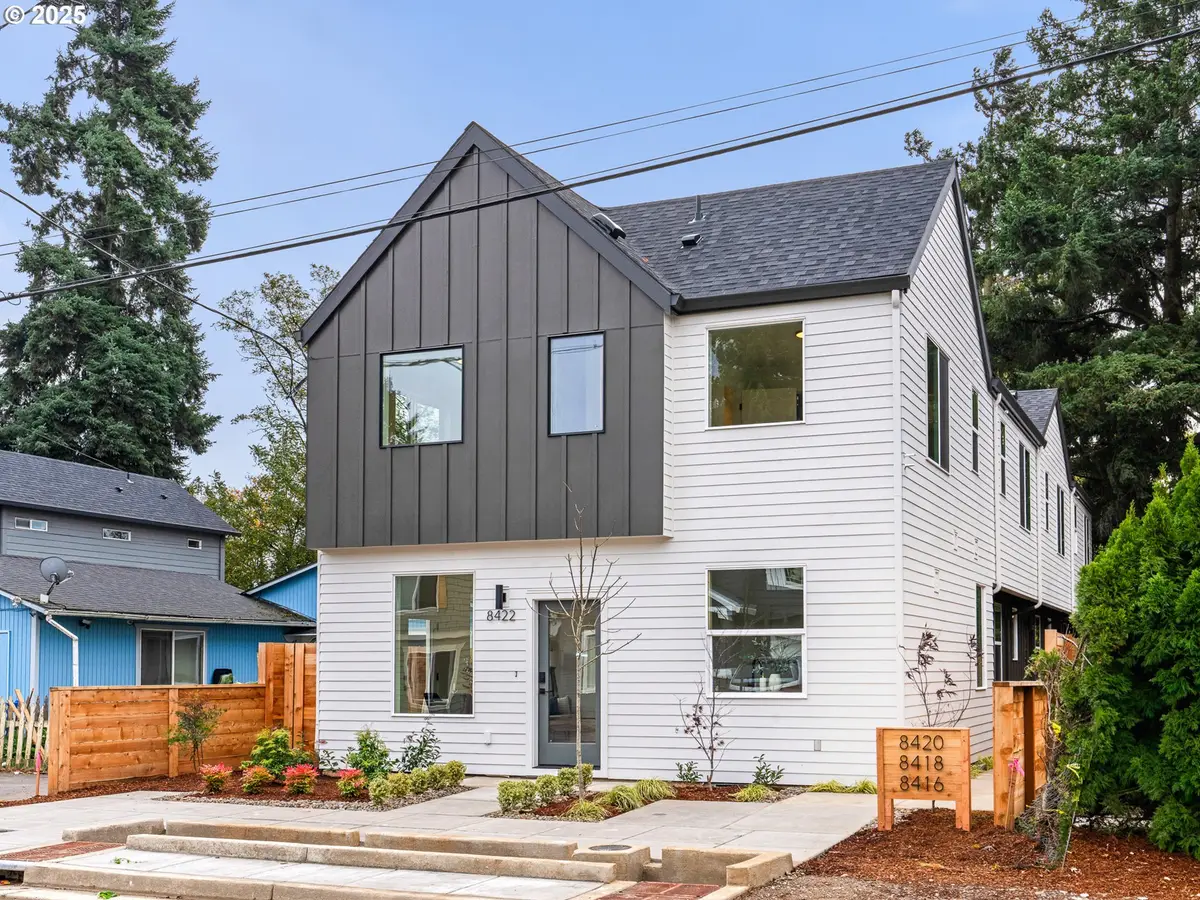 8424 SE Clay St, Portland, OR 97216 - Image #1