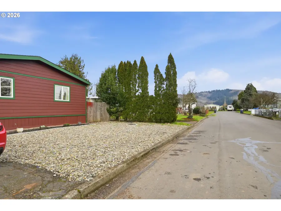 34167 El Roble Ave, Eugene, OR 97405 - Image #3
