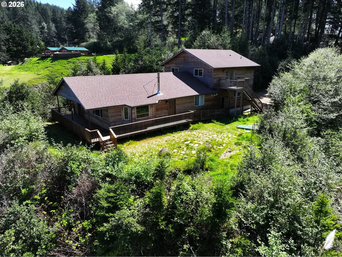 96525 Cape Ferrelo Rd, Brookings, OR 97415 - #1