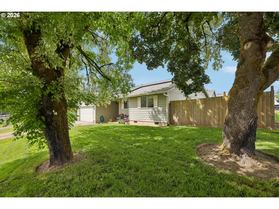 280 E 6th St, Lafayette, OR 97127 - #3