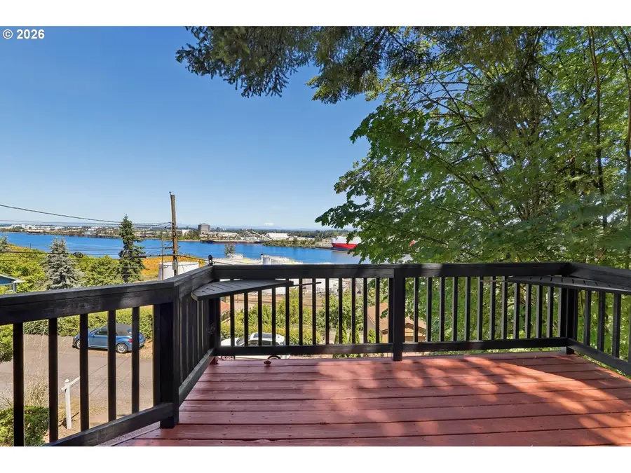 9897 NW Hoge Ave, Portland, OR 97231 - #2