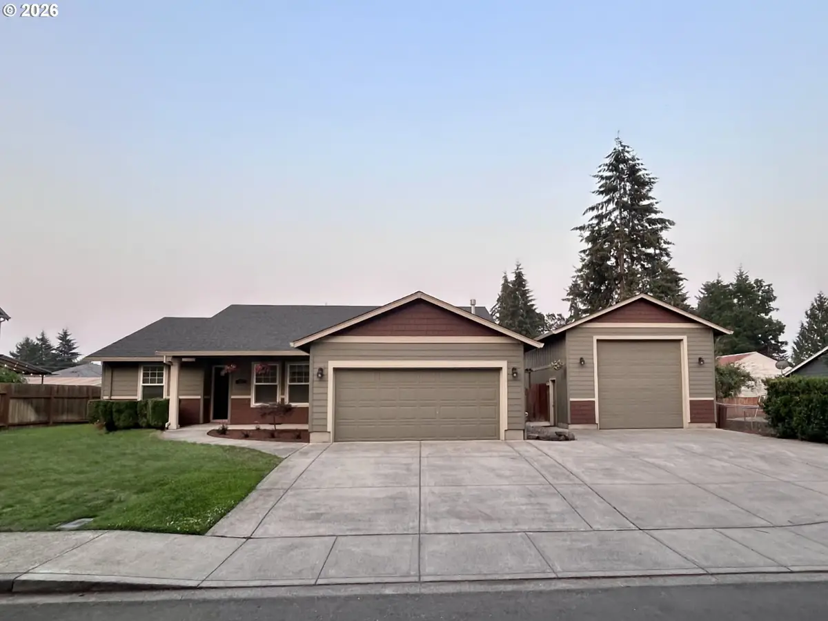 9703 NE 140th Ct, Vancouver, WA 98682 - #1