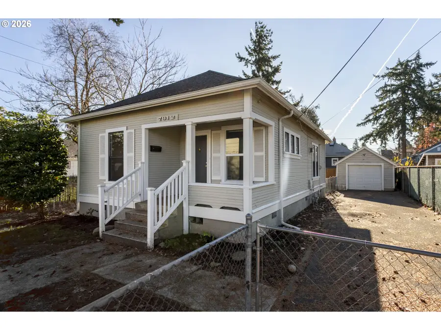 7912 SE Harold St, Portland, OR 97206 - Image #2