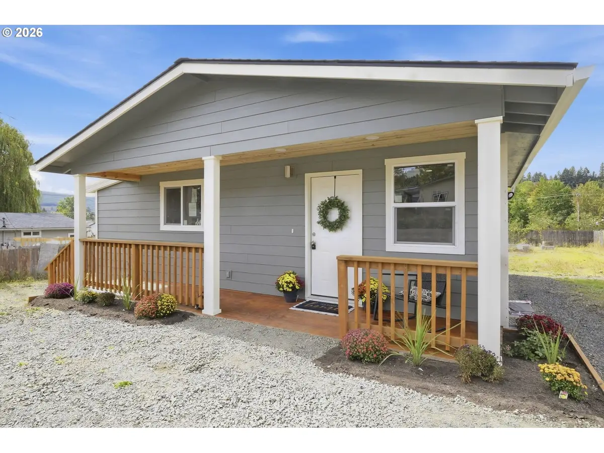 481 N D St, Lowell, OR 97452 - #1