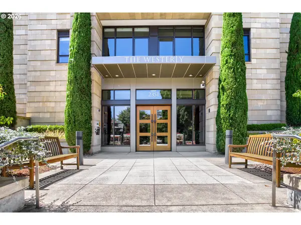 2351 NW Westover Rd #202, Portland, OR 97210