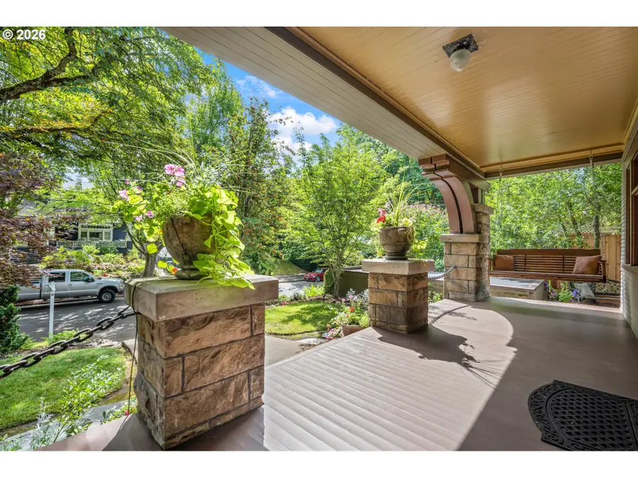 2537 NE 18th Ave, Portland, OR 97212 - #3