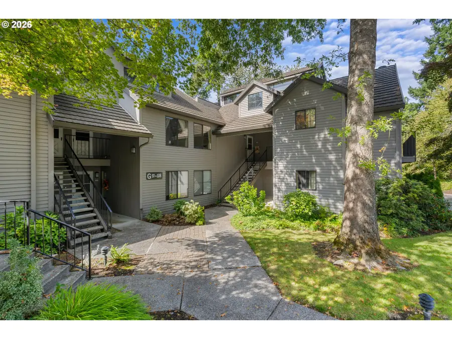 4000 Carman Dr #G108, Lake Oswego, OR 97035 - #3