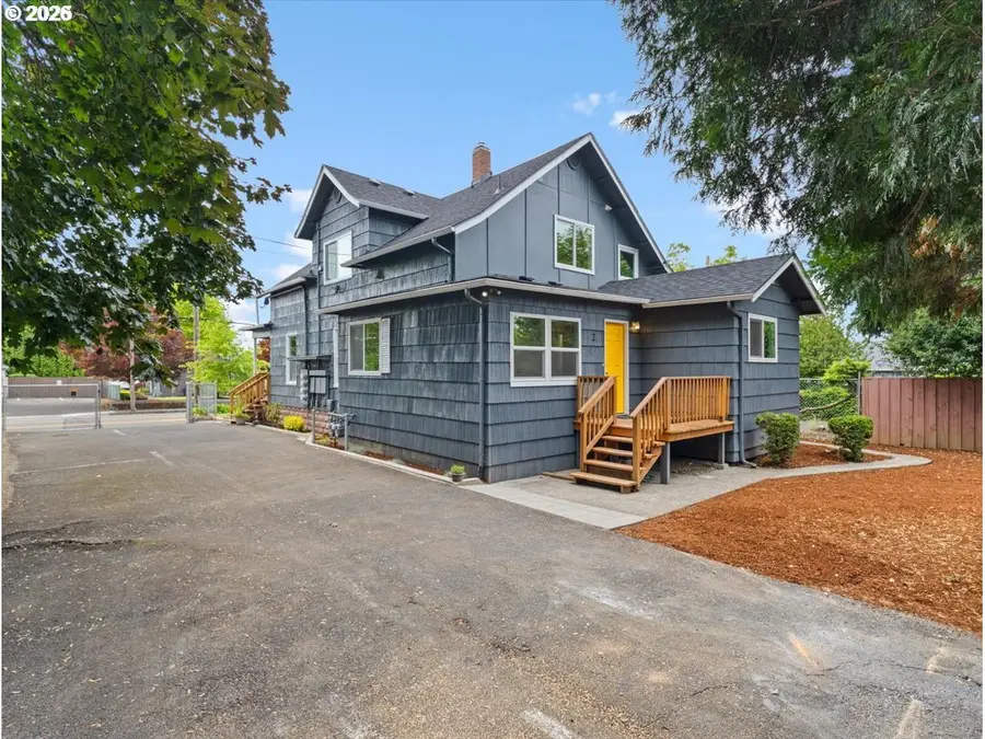 234 NE Cleveland Ave, Gresham, OR 97030 - #2