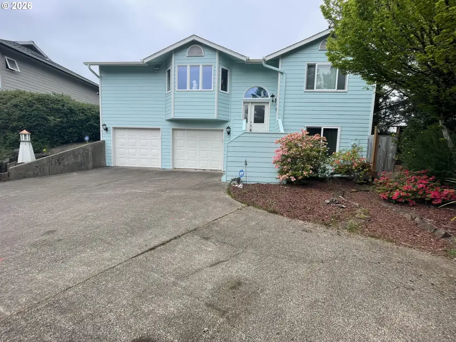 416 NW 19th Ct, Newport, OR 97365 - #2