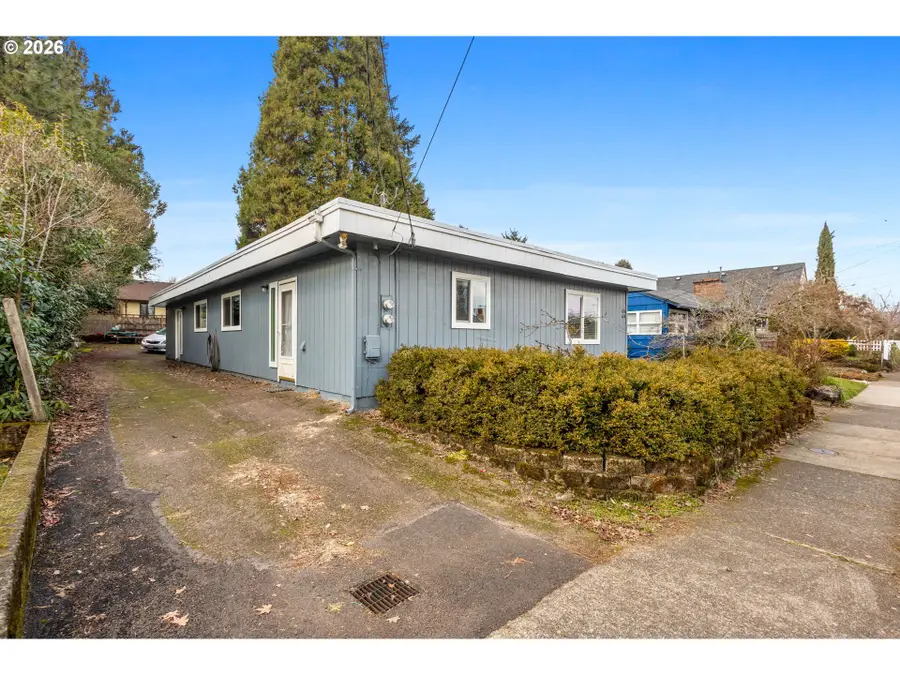 626 NW 28th St, Corvallis, OR 97330 - #2