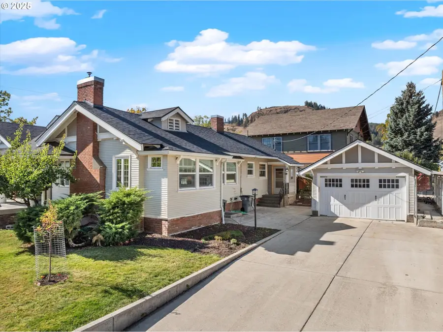 1402 2nd St, La Grande, OR 97850 - Image #3