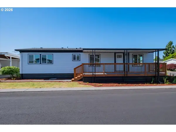 5422 Portland Rd Ne #79, Salem, OR 97305