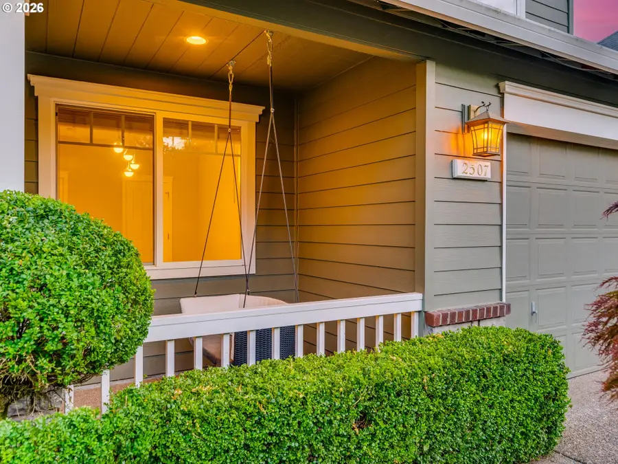 2507 Crestview Dr, West Linn, OR 97068 - #3