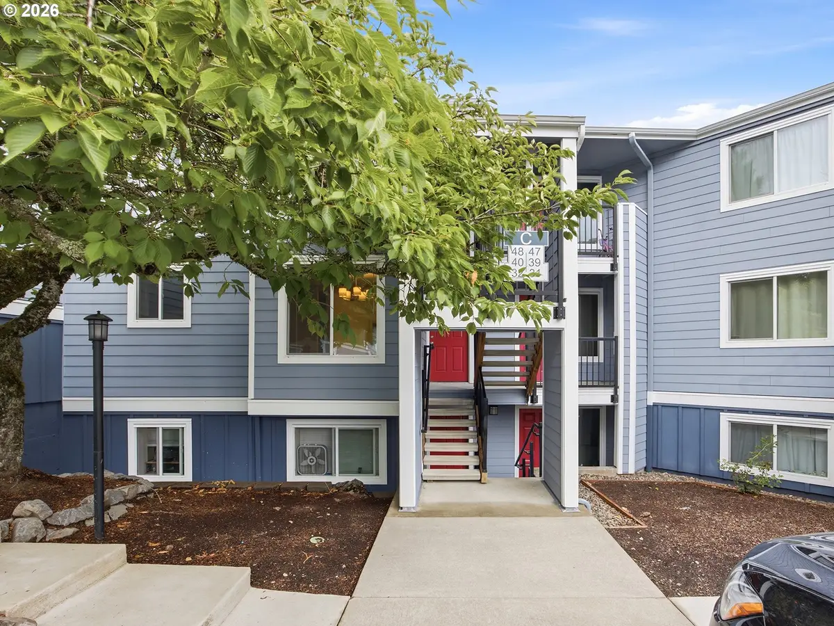 47 Eagle Crest Dr #40, Lake Oswego, OR 97035 - #1