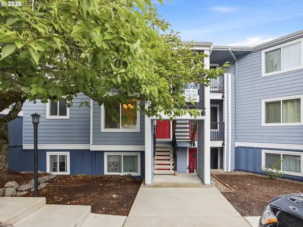 47 Eagle Crest Dr #40, LakeOswego, OR 97035