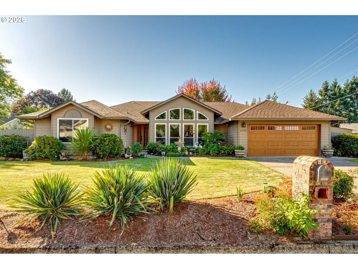 2005 NE 152nd St, Vancouver, WA 98686 - #1