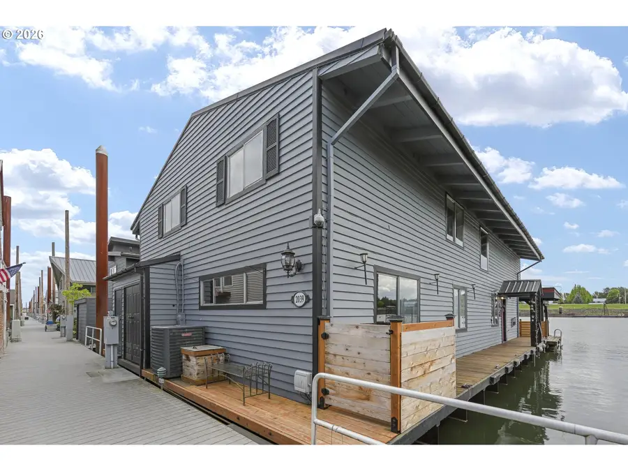 2039 N Jantzen Ave, Portland, OR 97217 - #3