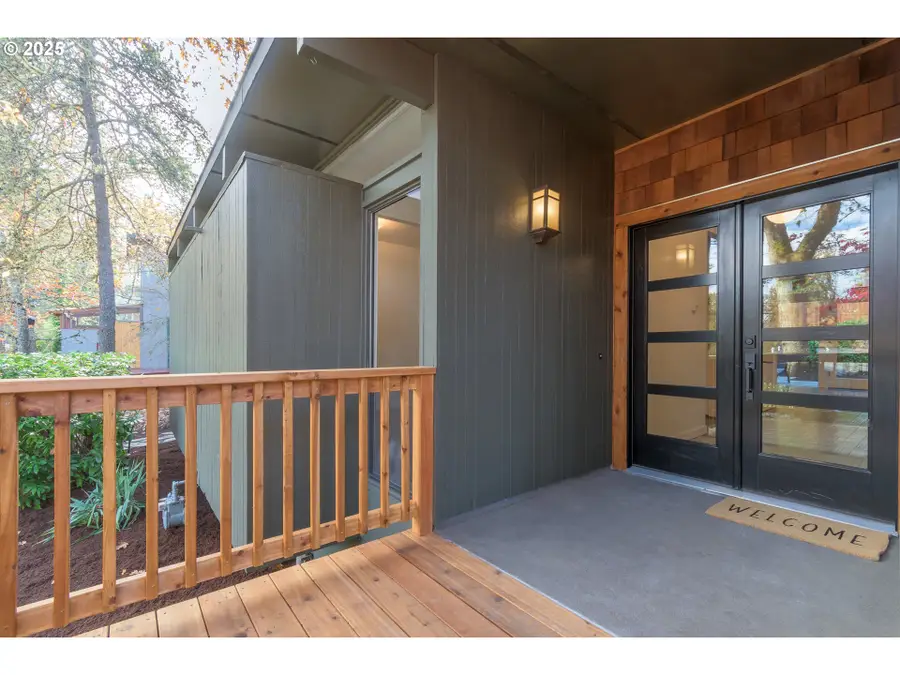 3820 Watkins Ln, Eugene, OR 97405 - Image #3