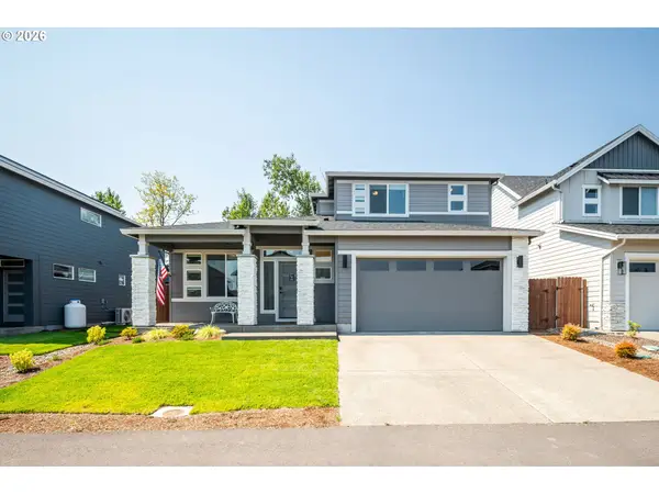 2012 Fairway Dr, Kelso, WA 98626