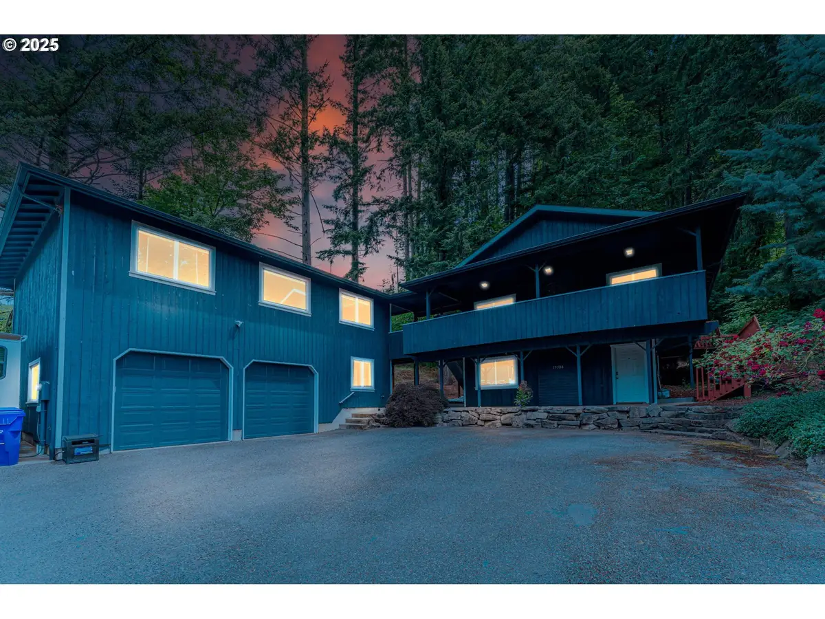 19588 S Mattoon Rd, Estacada, OR 97023 - #1