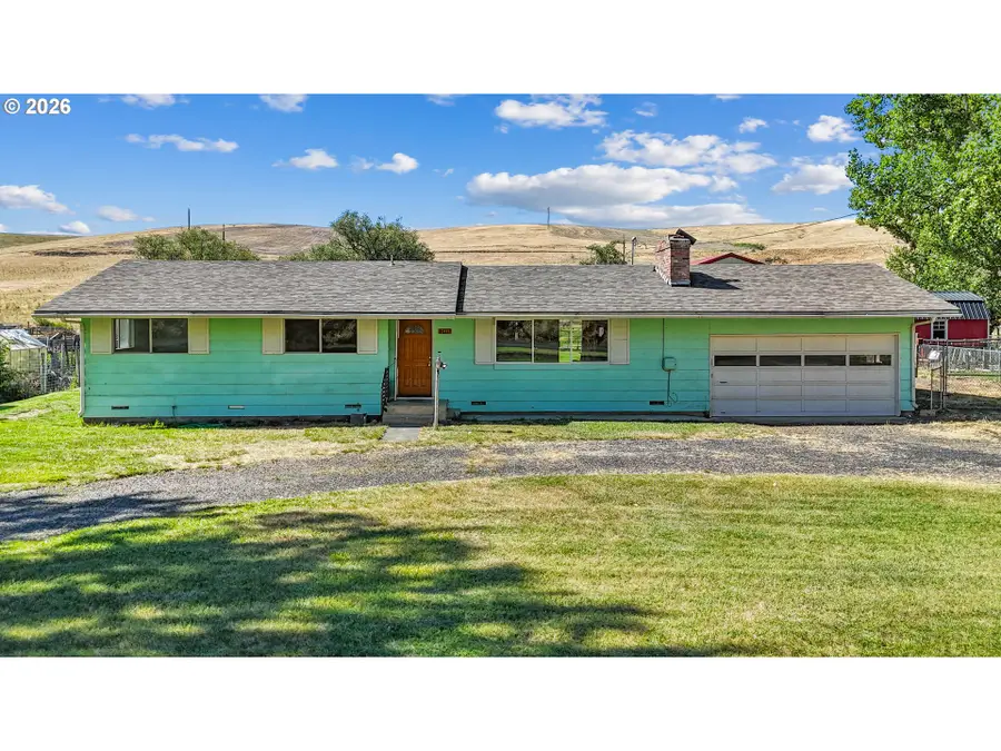 46113 Adams Rd, Pendleton, OR 97801 - #2