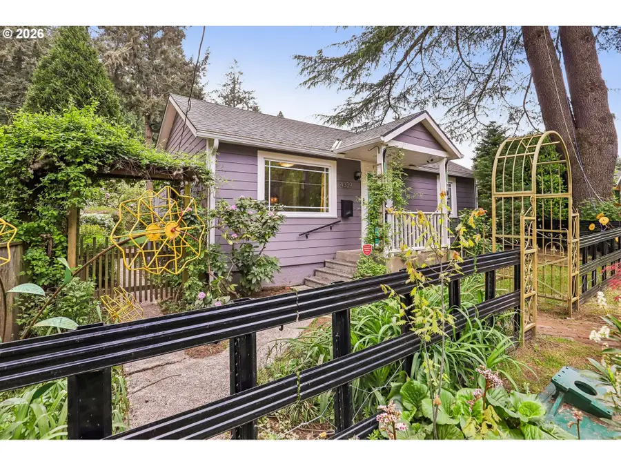 4339 NE 88th Ave, Portland, OR 97220 - #2