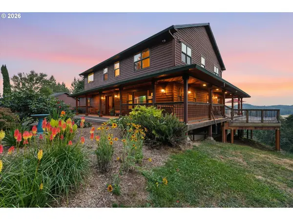 2653 NW High Heaven Rd, McMinnville, OR 97128