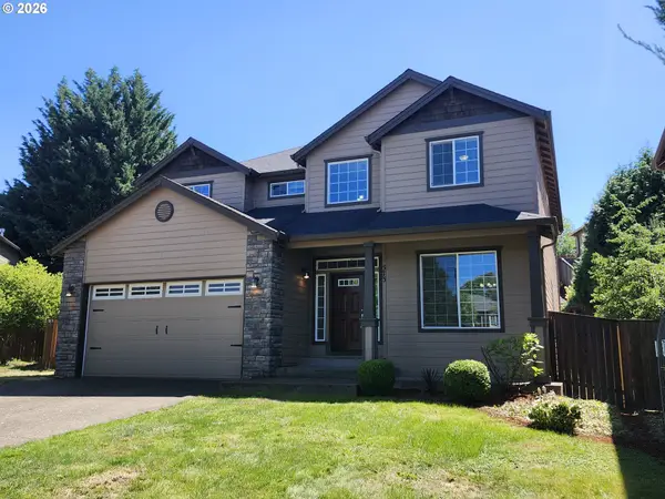 573 E 13th Pl, Lafayette, OR 97127