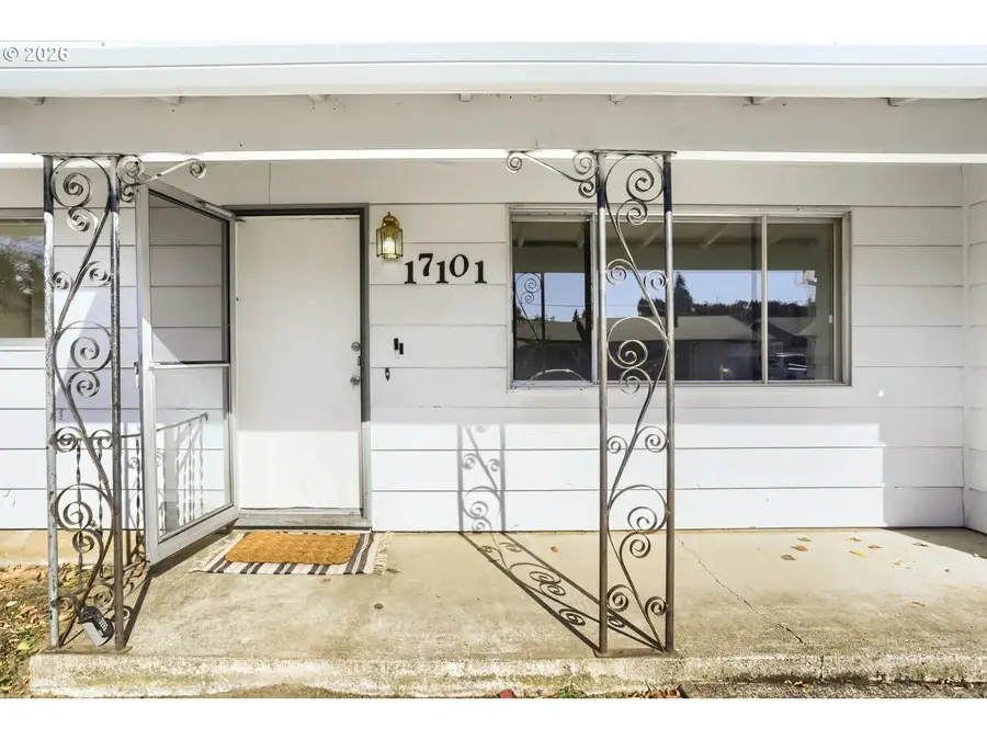 17101 SE Market St, Portland, OR 97233 - #2
