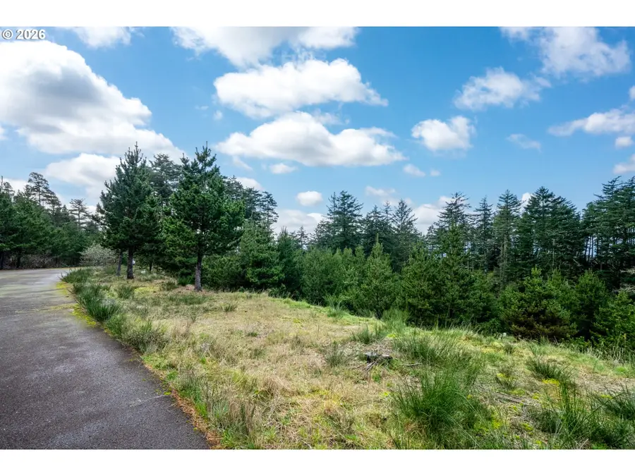 Manzanita St #4, Oceanside, OR 97134 - #3