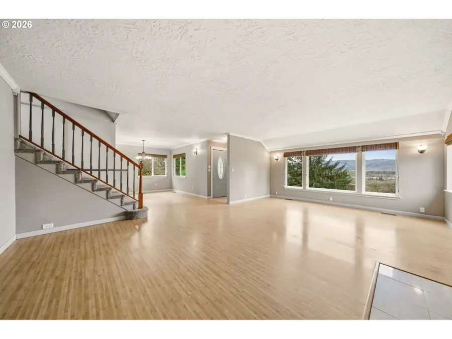 3554 Old Pacific Hwy S, Kelso, WA 98626 - #2