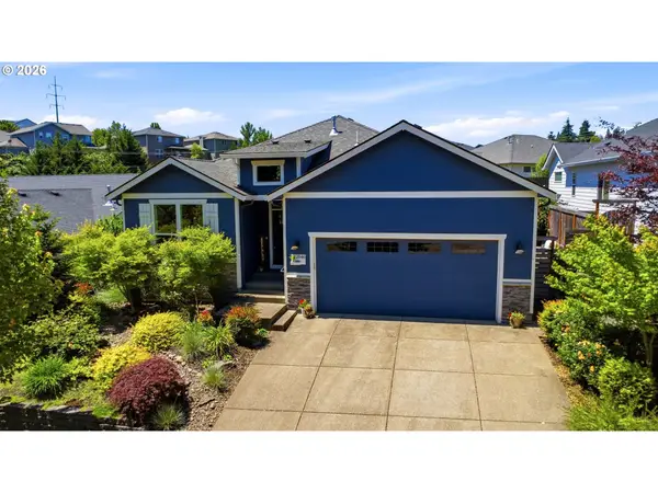 2846 NW Gehlar Rd, Salem, OR 97304