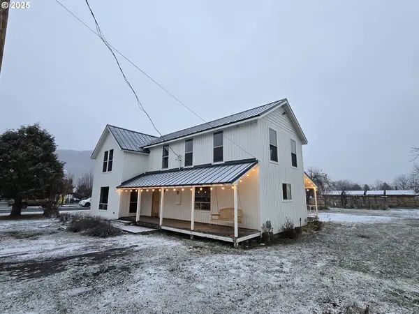 203 N Alder St, Wallowa, OR 97885