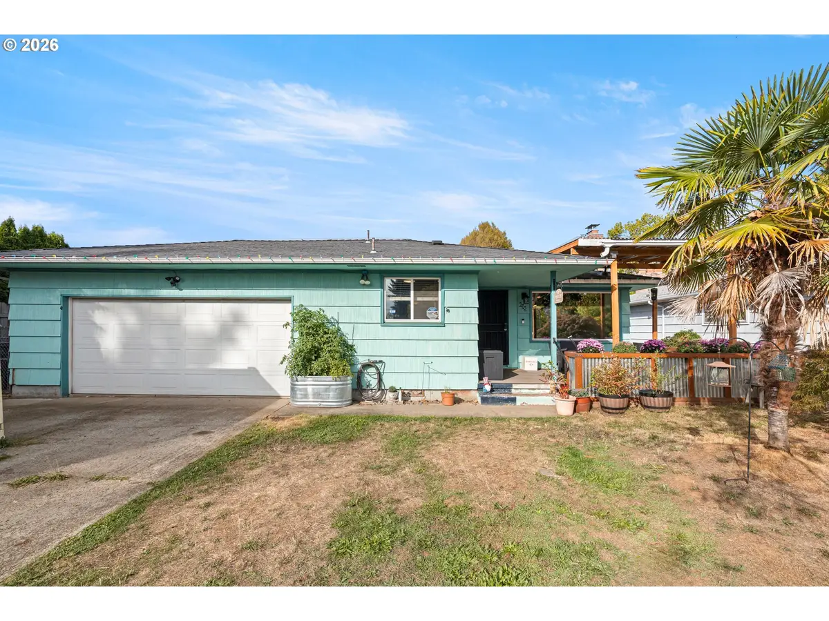 605 SE 166th Pl, Portland, OR 97233 - #1